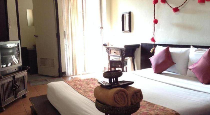 Baan Pim Hotel Чиангмай Екстериор снимка