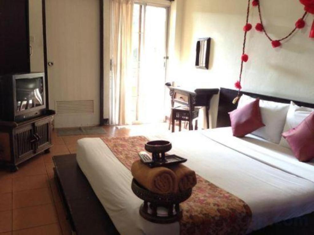 Baan Pim Hotel Чиангмай Екстериор снимка